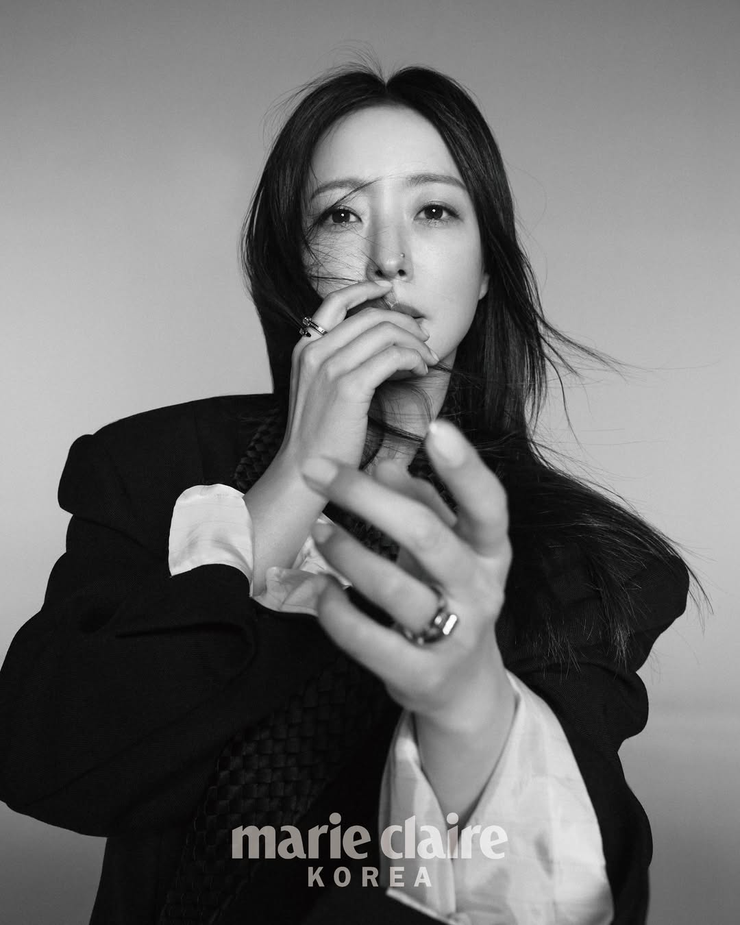 #UNICEFexcellence@marieclairekorea @unicef_kr“유니세프는 늘 믿음이 가는 존재예요. 제가 다 알지 못하는 곳까지 세심하게 살피고, 꼭 필 (1).jpg