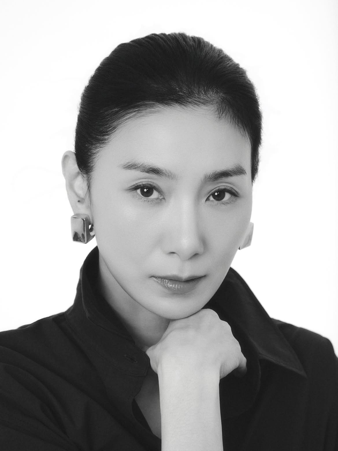 서형언니의 2026 New Profile🖤@kim_seohyung @mujin81 @suhwa22 @herung2 (3).jpg
