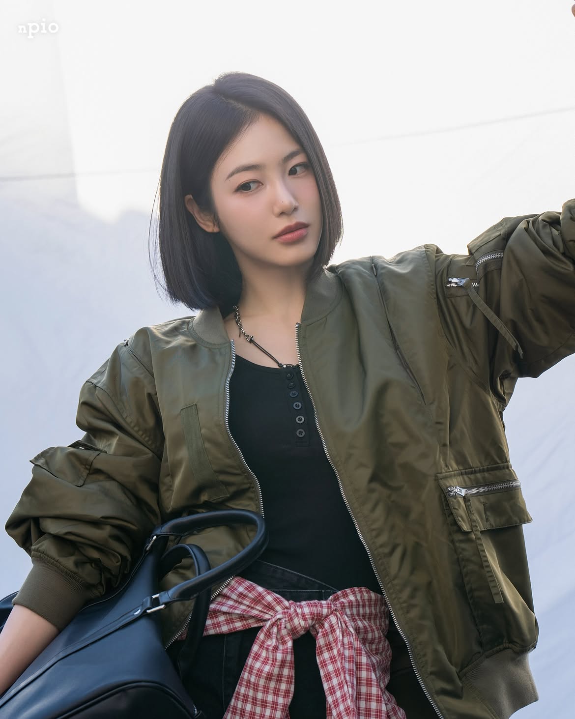 [신예은]‘𝗢𝗙𝗙 𝗕𝗘𝗔𝗨𝗧𝗬’ 𝗕𝗲𝗵𝗶𝗻𝗱 🛍️⸜₍ᐢ.𓂂.ᐢ₎⸝⁺✧#신예은 #ShinYeEun#오프뷰티 #OFFBEAUTY (4).jpg